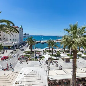 Gasthof Riva Palace, Split